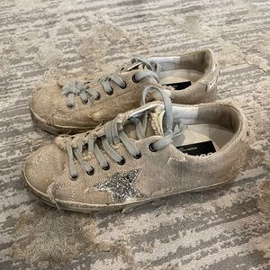 Golden Goose Sneakers